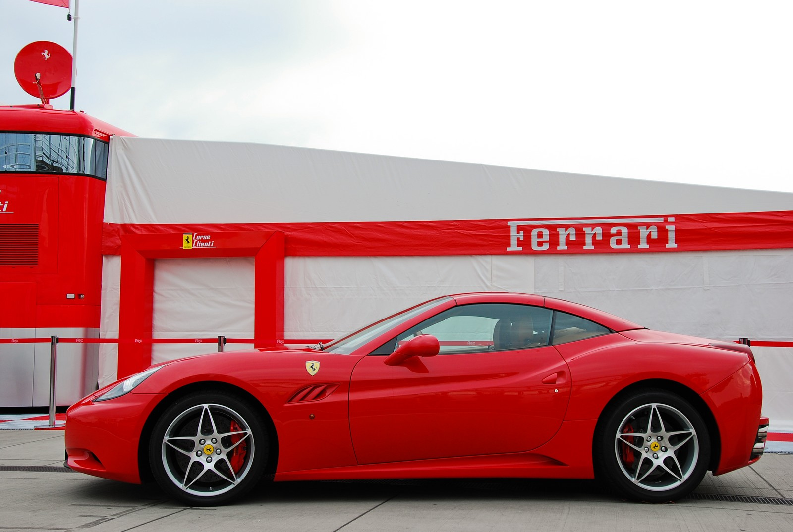 Ferrari California