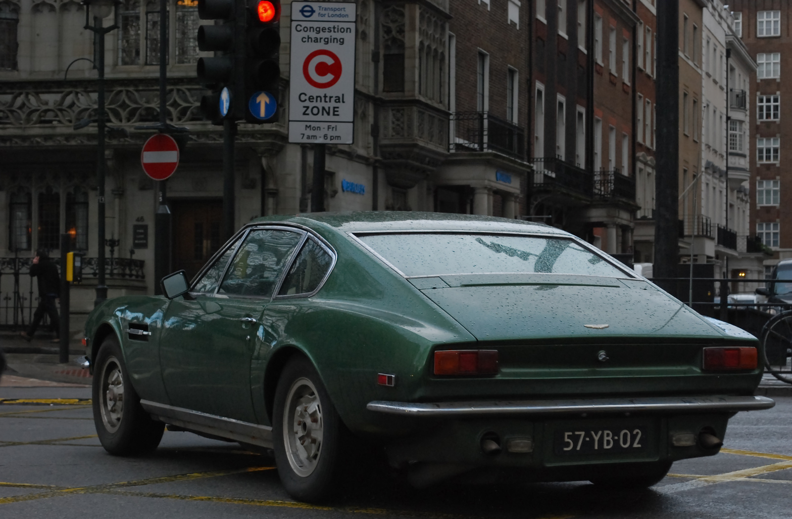 Aston Martin V8 Vantage