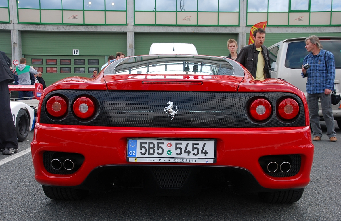 Ferrari 360 Modena