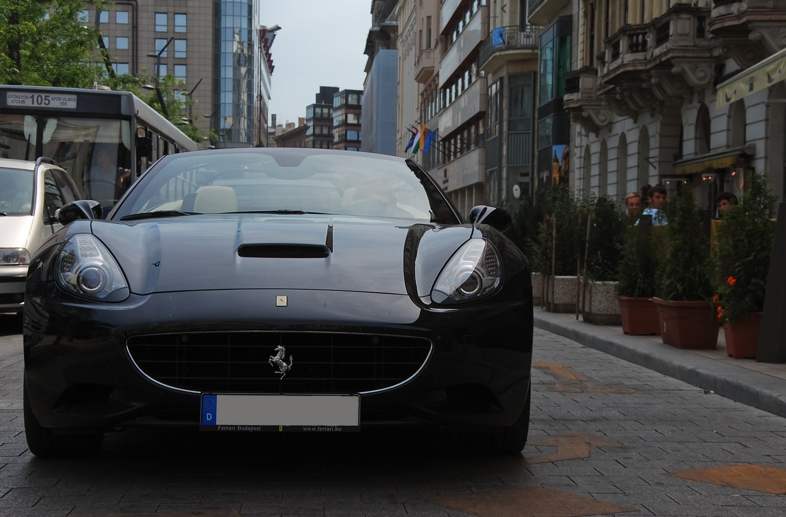 Ferrari California