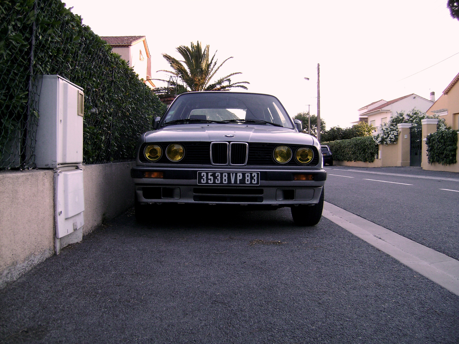 BMW e30