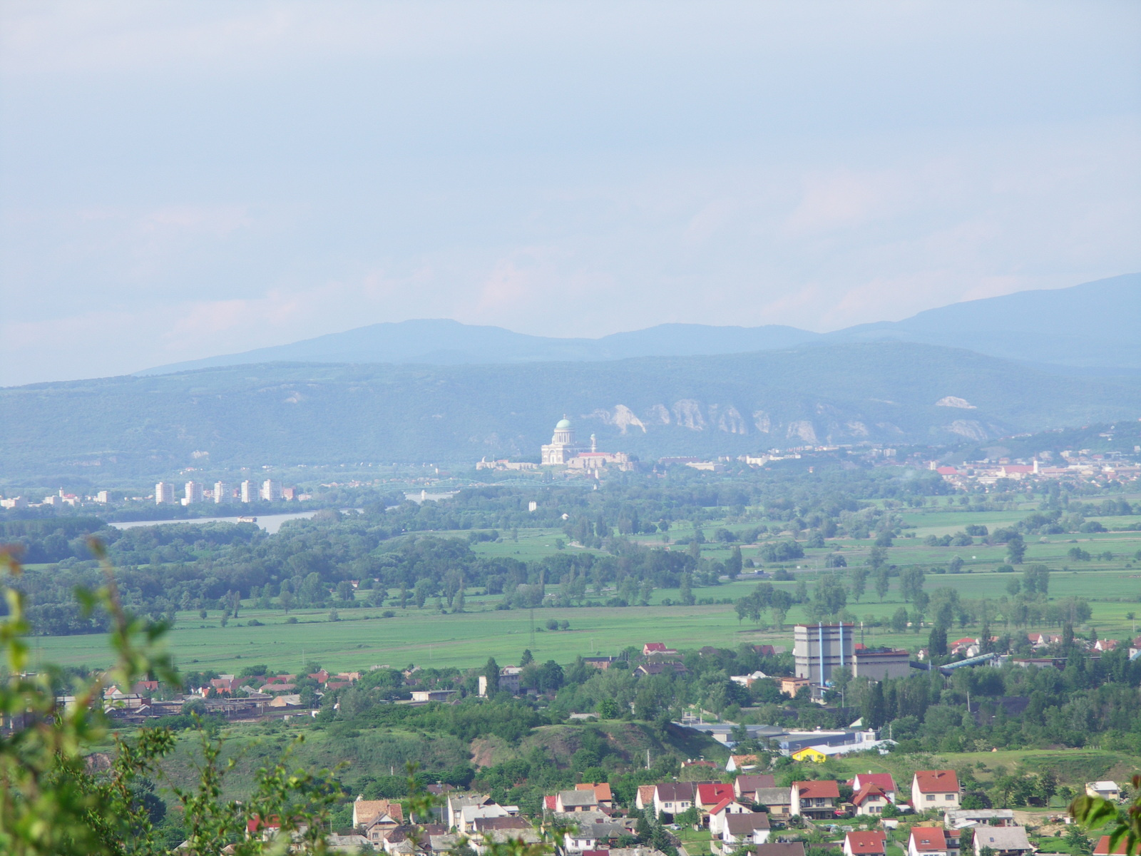 Esztergom a Hegyeskőről