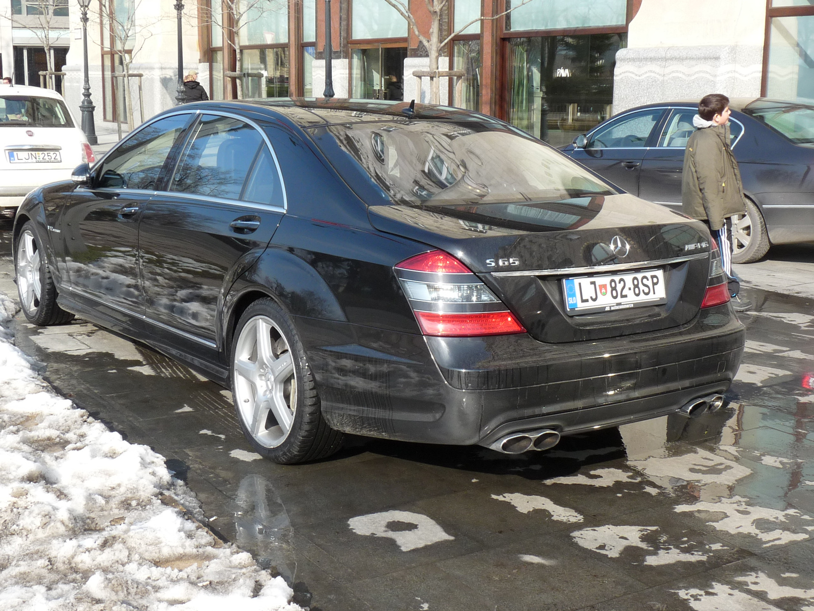 Mercedes-Benz S65 AMG