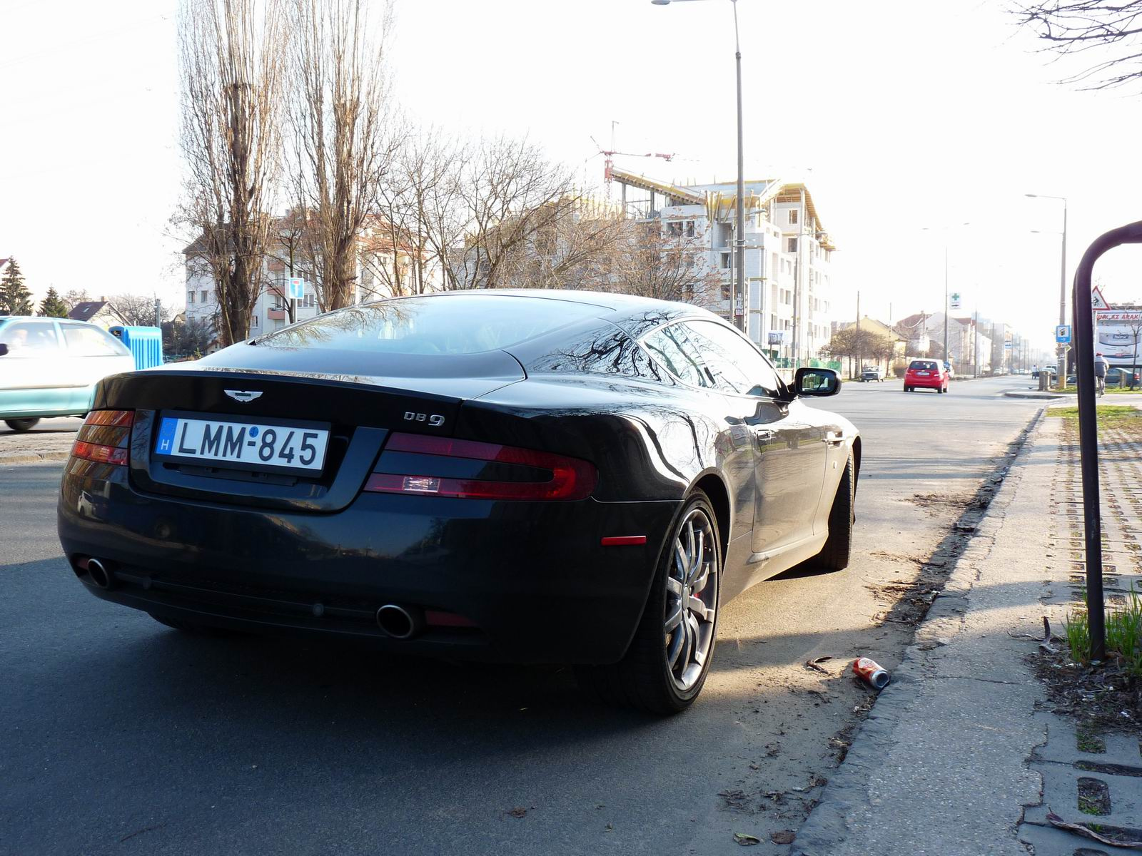 Aston Martin DB9