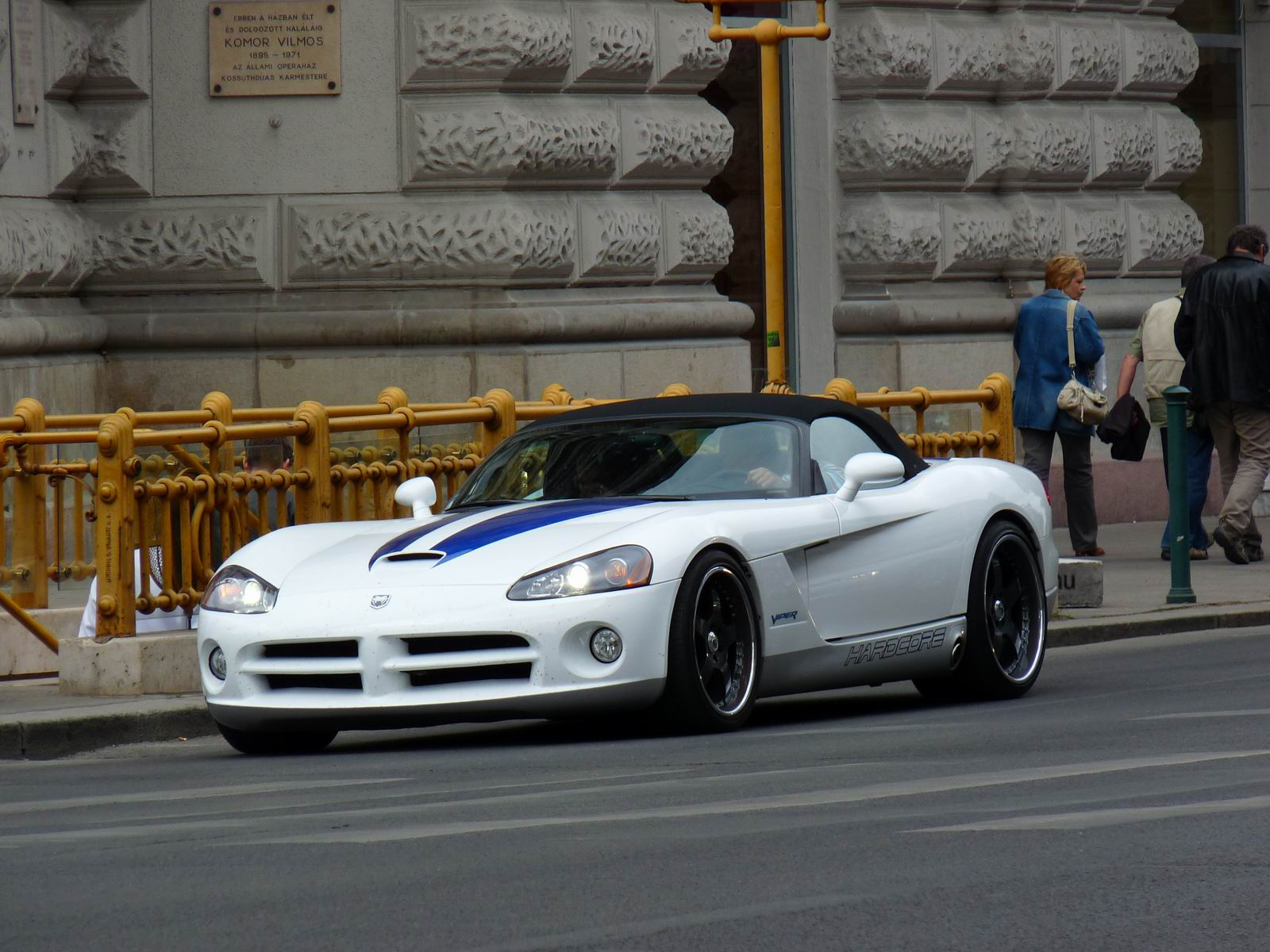 Dodge Viper SRT-10