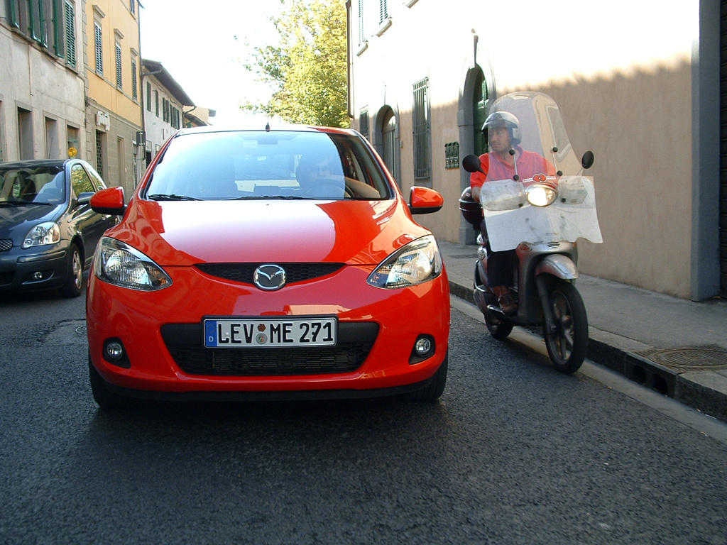 mazda2motoros