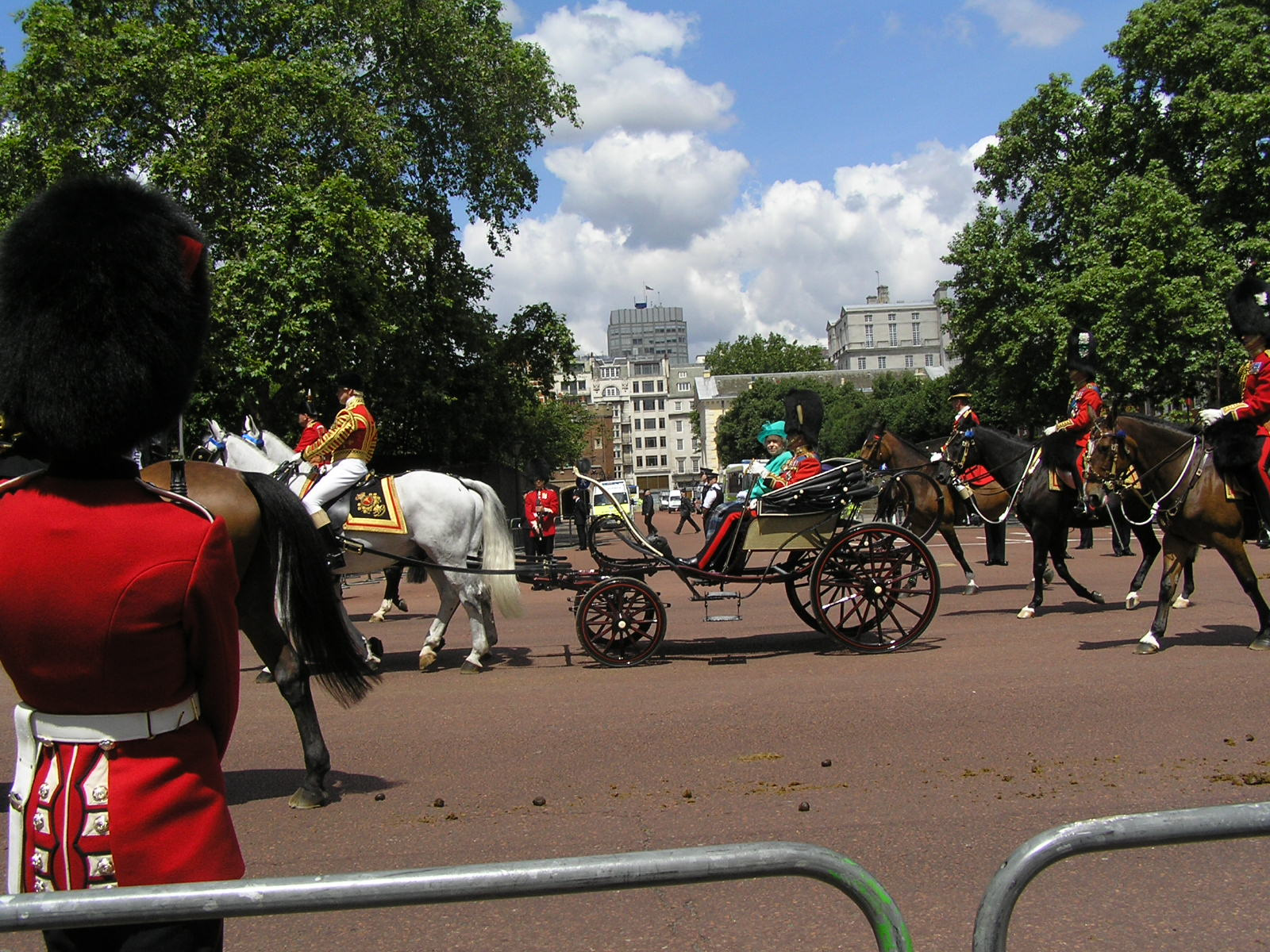 London , II. Erzsébet angol királynő hivatalos születésnapja