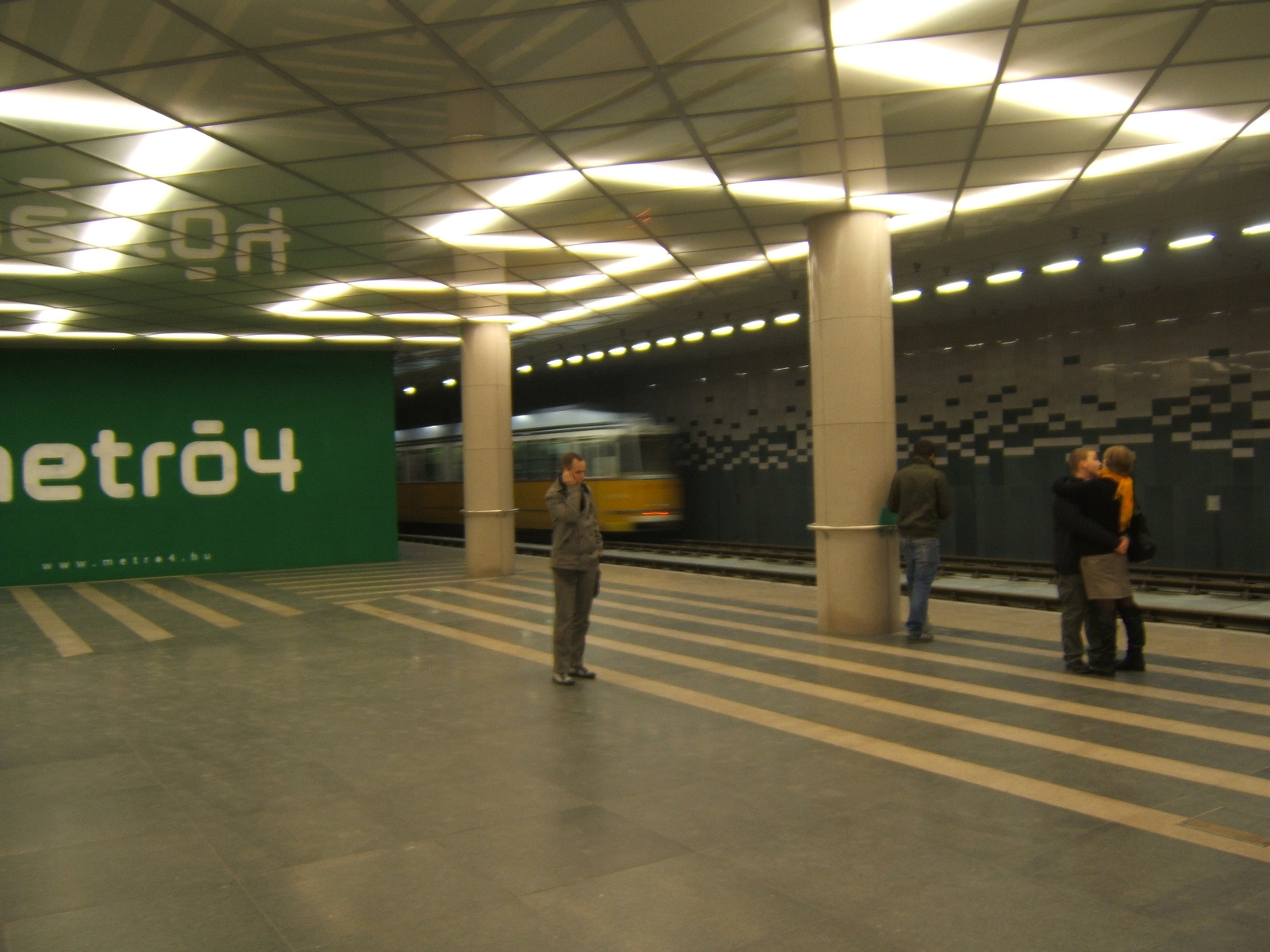 Fővám tér 8