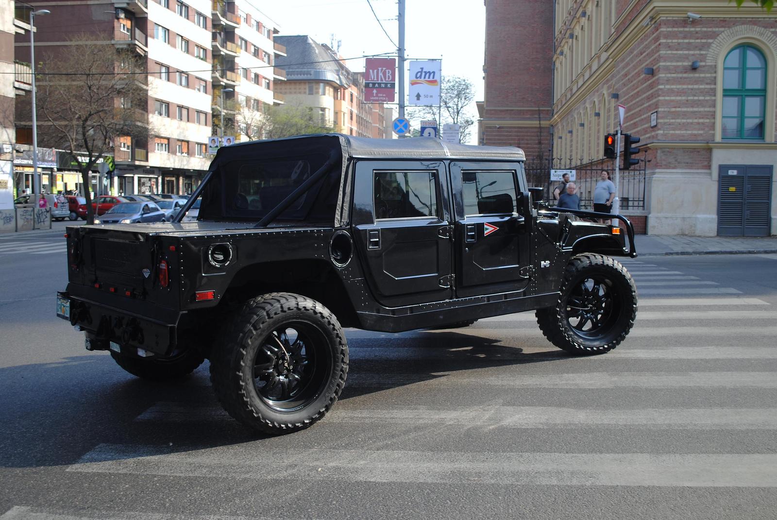 Hummer H1