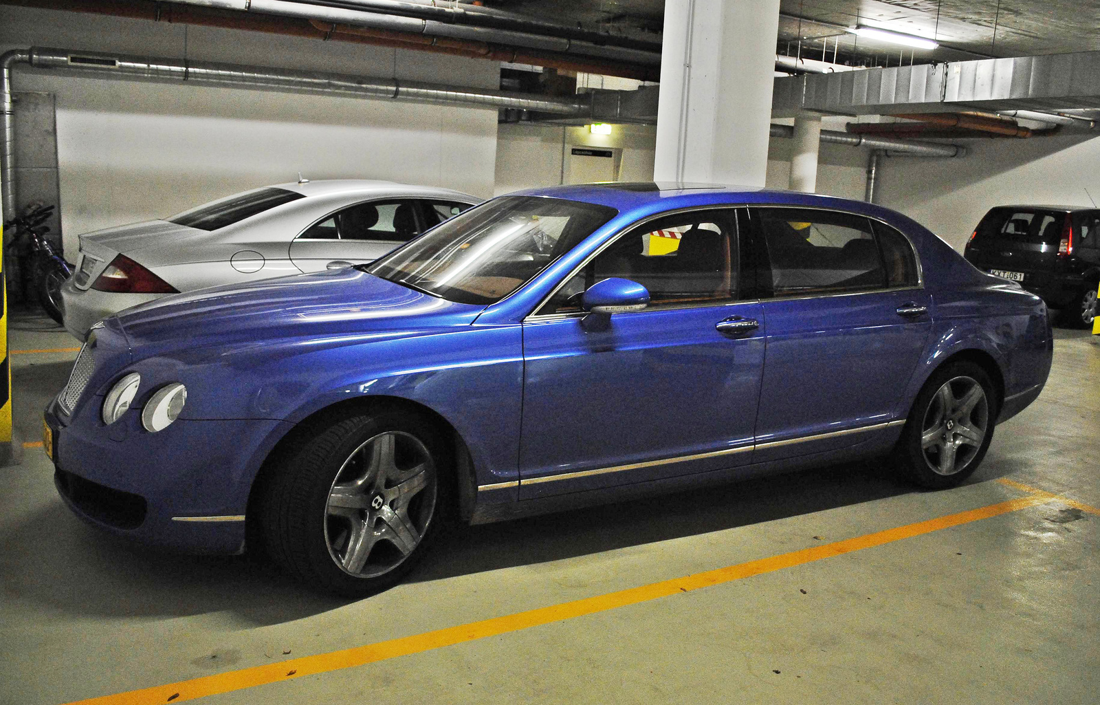 Bentley Continental Flying Spur