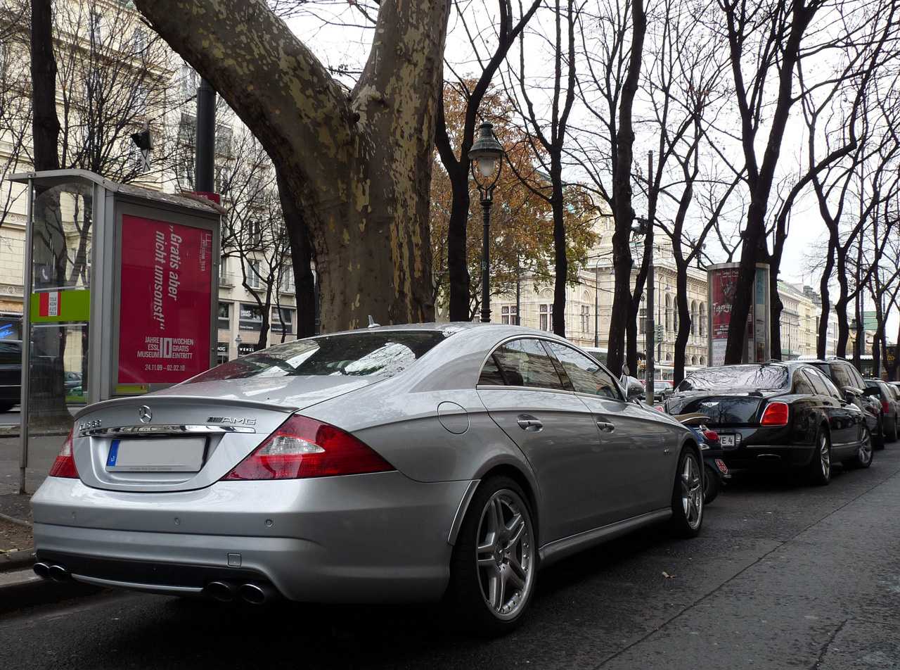 Mercedes-Benz CLS 63 AMG - Bentley Continental Flying Spur Speed