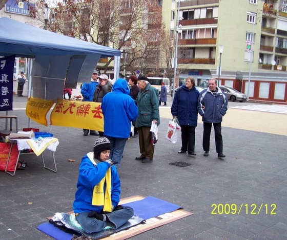 2009.12.12. Urán 8.