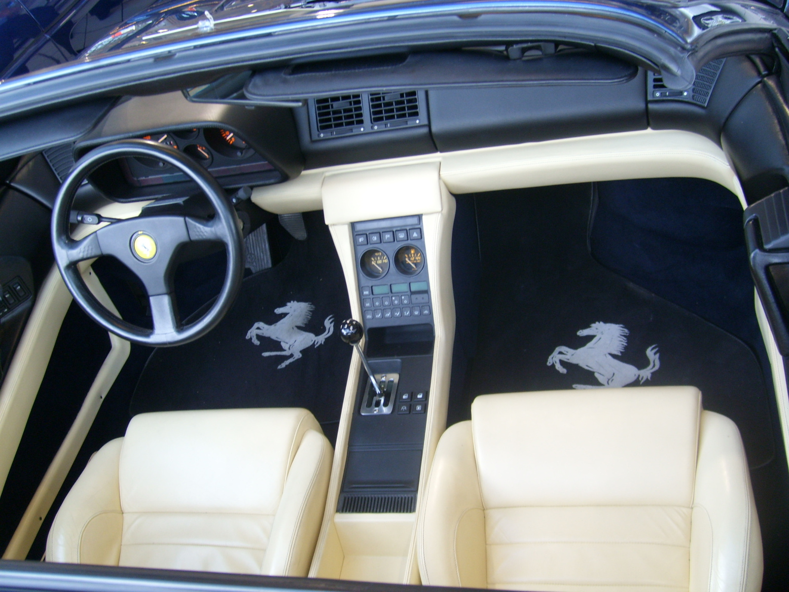 Ferrari 348 ts Interior