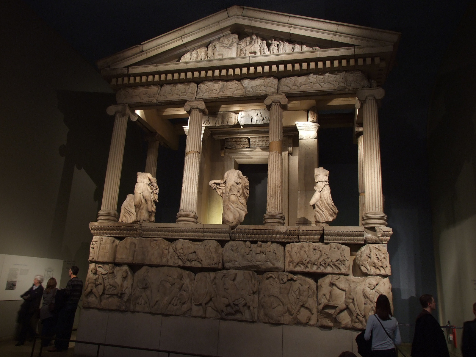 In the British Museum (3)