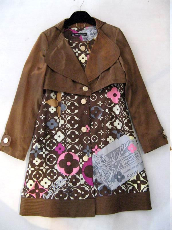 91006B-12  LV COFFEE SILK DUSTCOAT SIZE 36 38 40 PRICE USD51