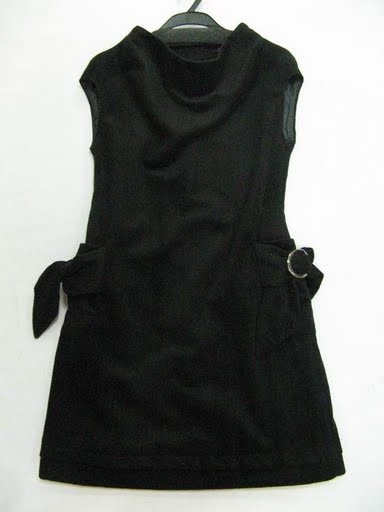 90810C-35A ANNASUI BLACK WOOL DRESS SIZE 2 4 6 PRICE USD 51[1]