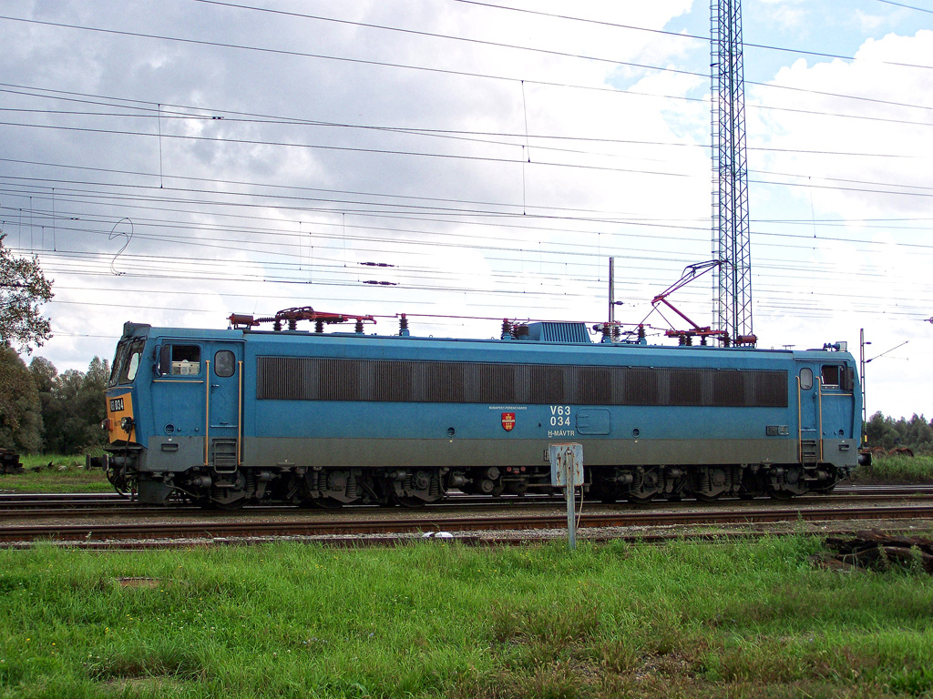 V63 - 034 Dombóvár (2010.09.28)02.