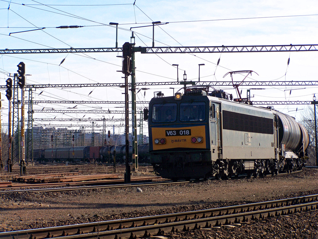 V63 - 018 Kelenföld (2011.02.12)
