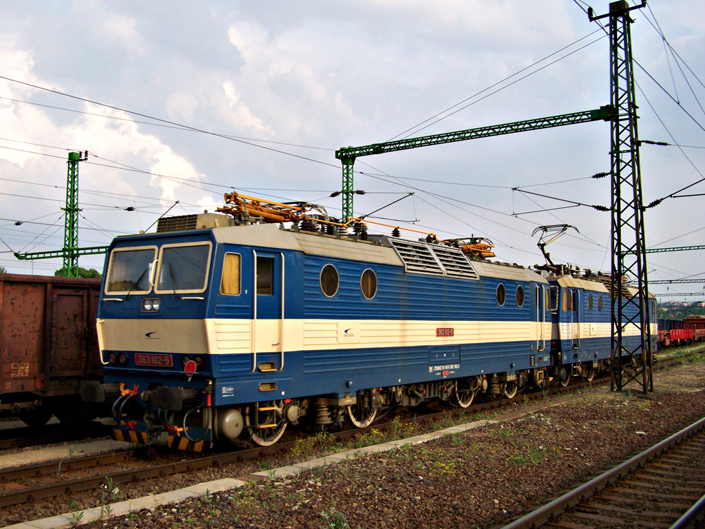 363 102 - 5 + 363 103 - 3 Kelenföld (2011.05.21).