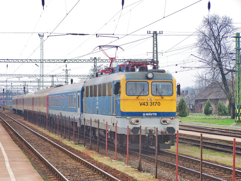 V43 - 3170 Dombóvár (2010.03.25).