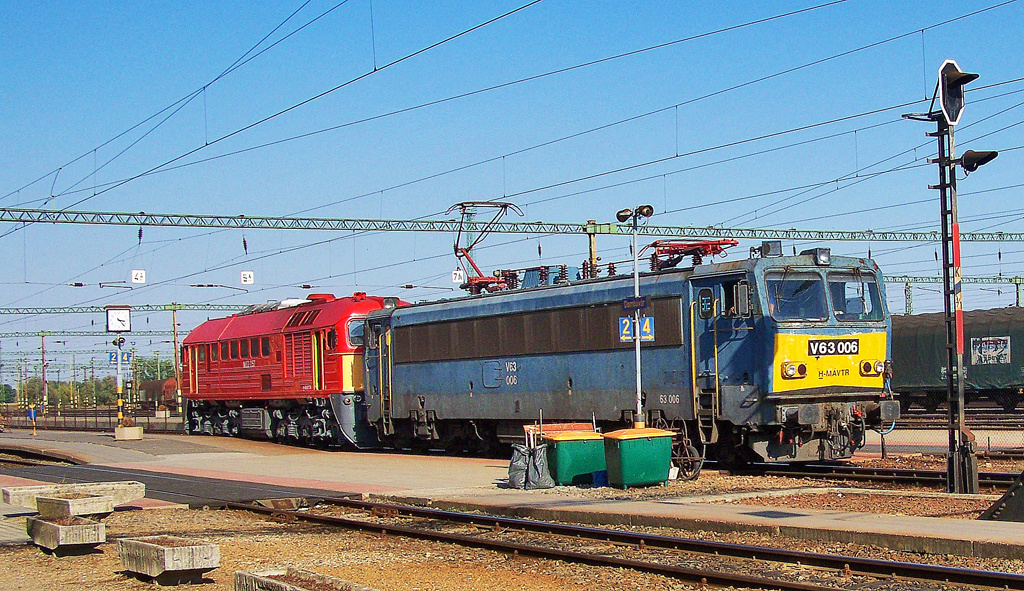 V63 - 006 Dombóvár (2009.10.05)02.