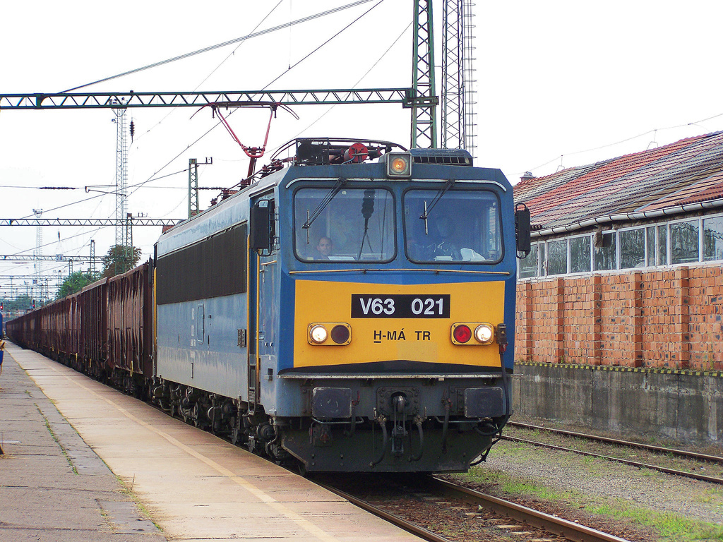 V63 - 021 Dombóvár (2010.09.09).