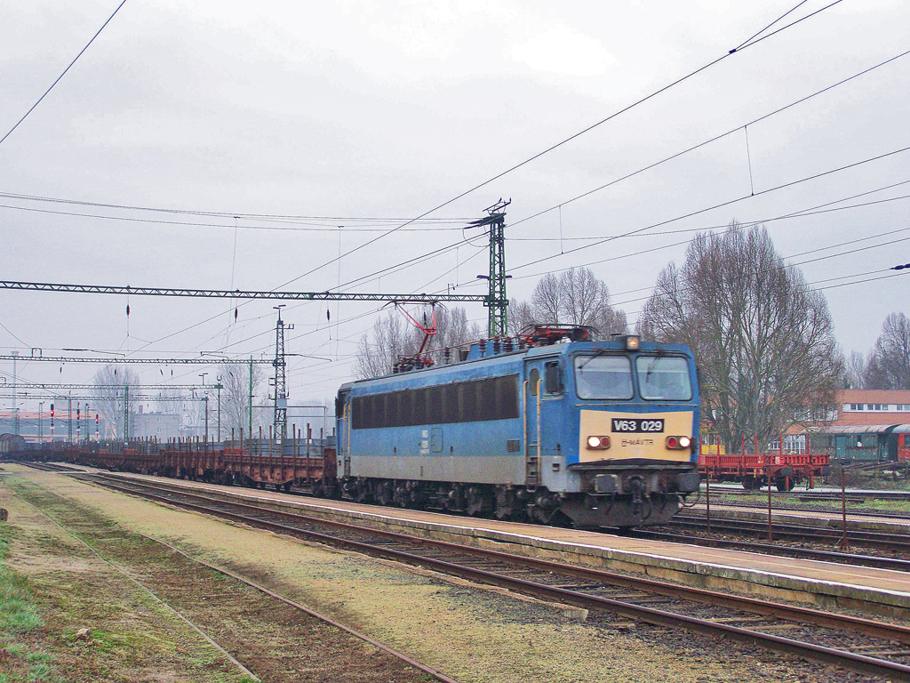 V63 - 029 Dombóvár - Alsó (2010.03.24).