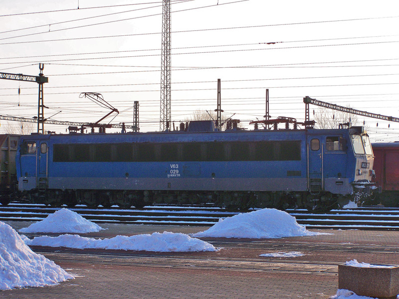 V63 - 029 Dombóvár (2010.02.01).