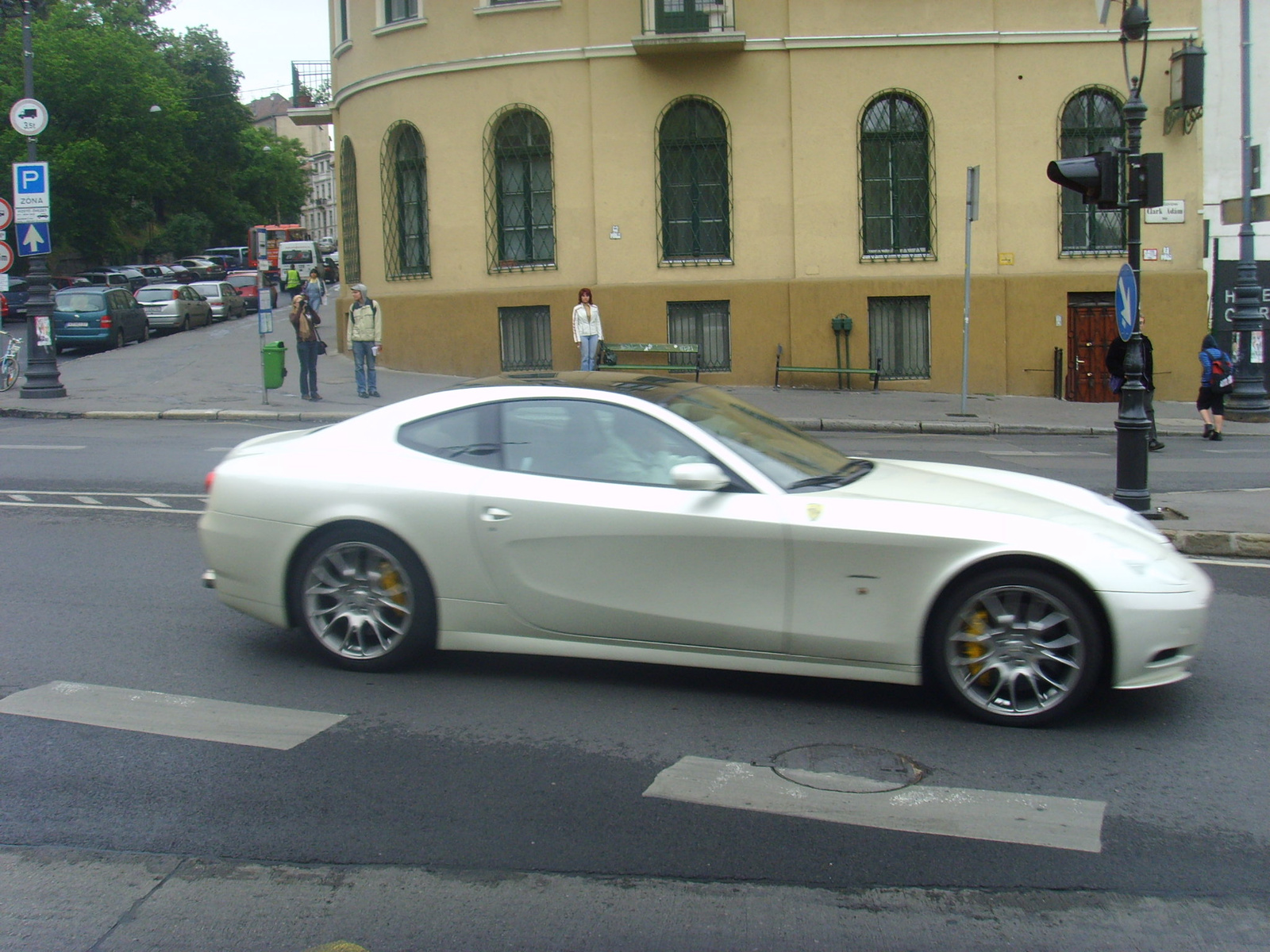 FERRARI 612 SCAGLIETTI