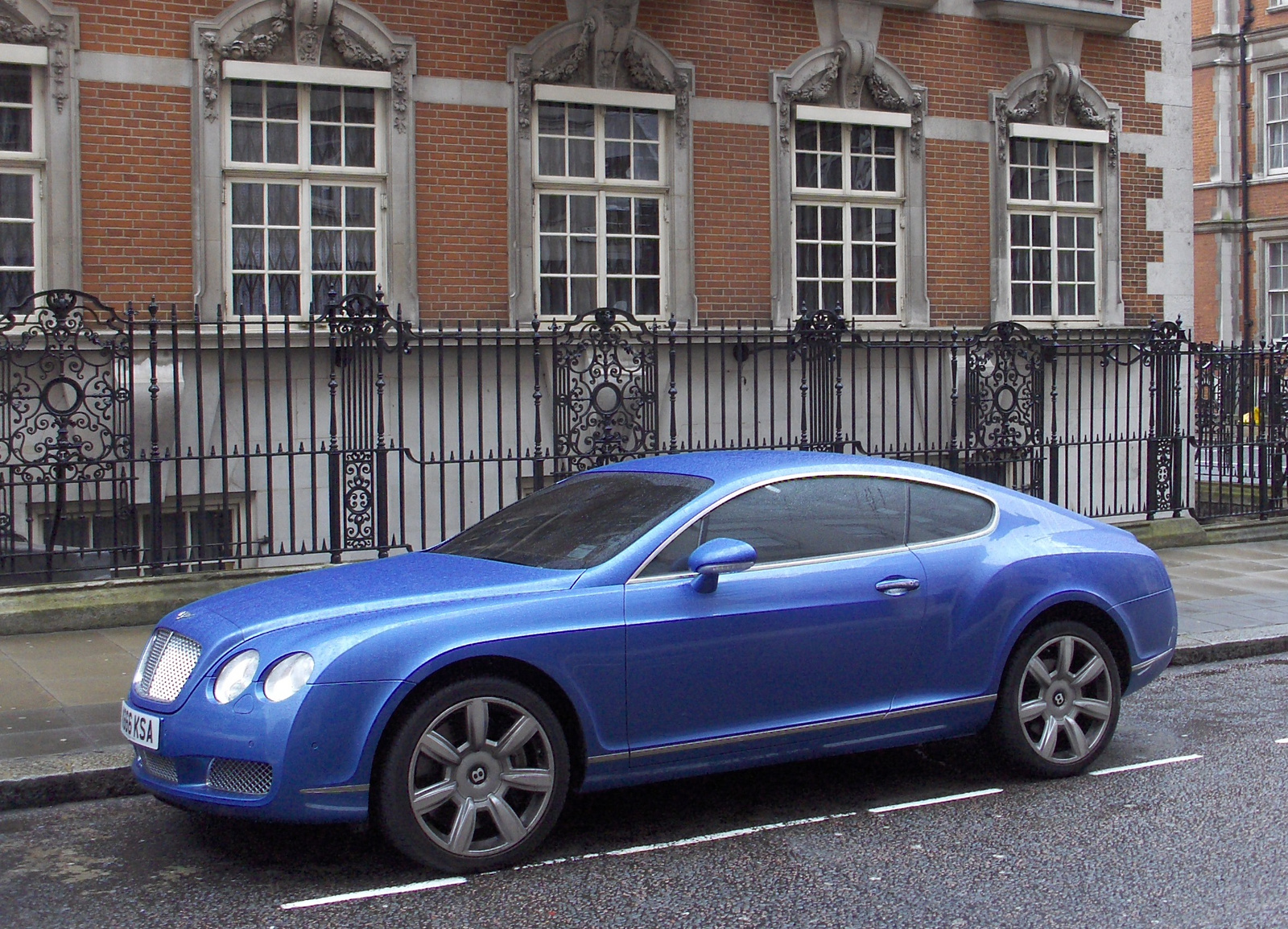 Bentley Continental GT