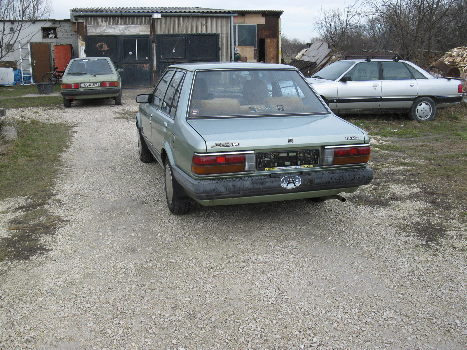 Mazda 323 Sedan 1982