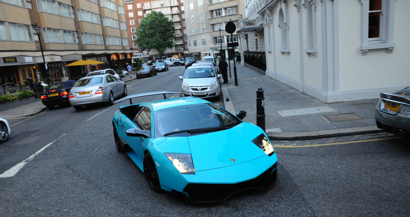 Lamborghini Murciélago LP670-4 SV