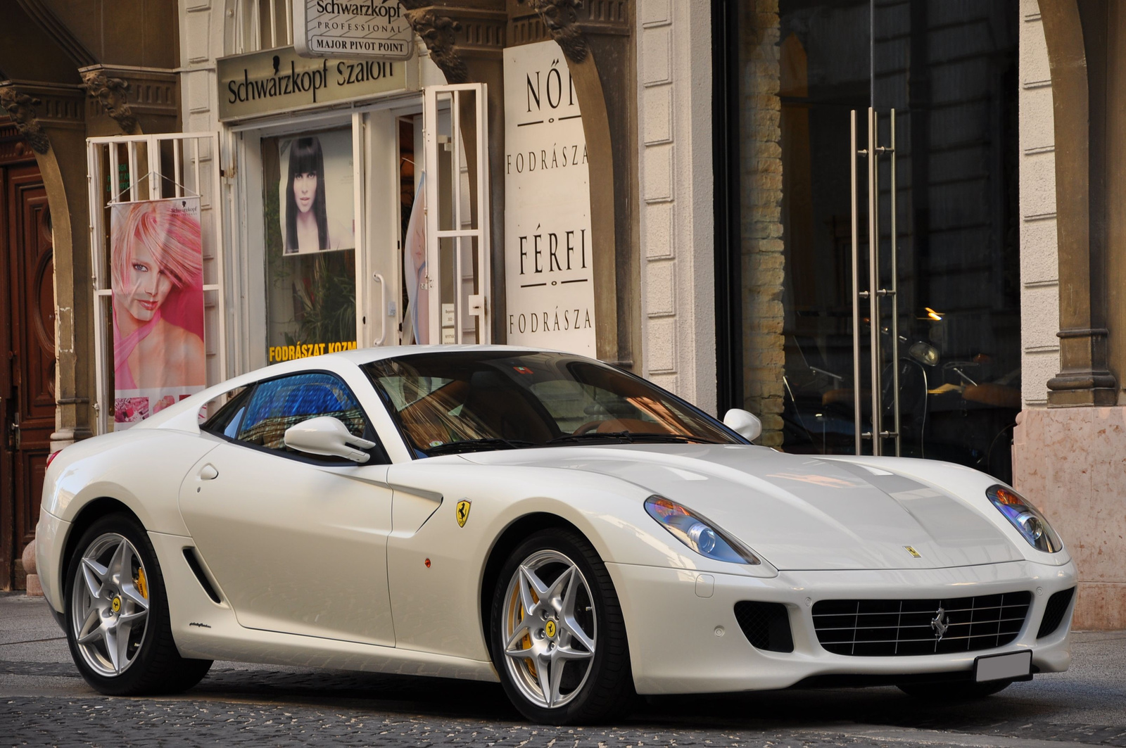 Ferrari 599 GTB 104