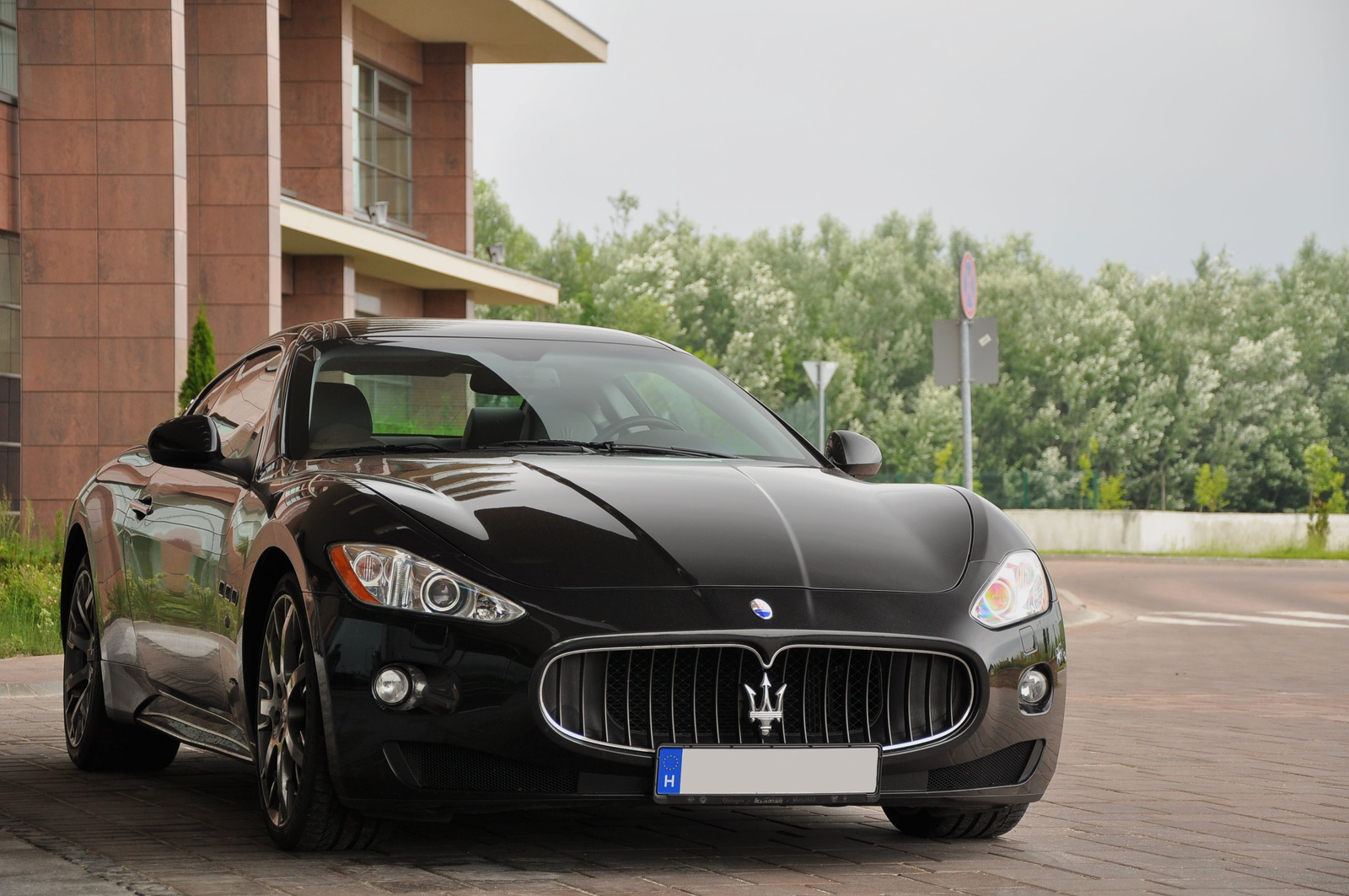 Maserati GranTurismo S Automatic 040