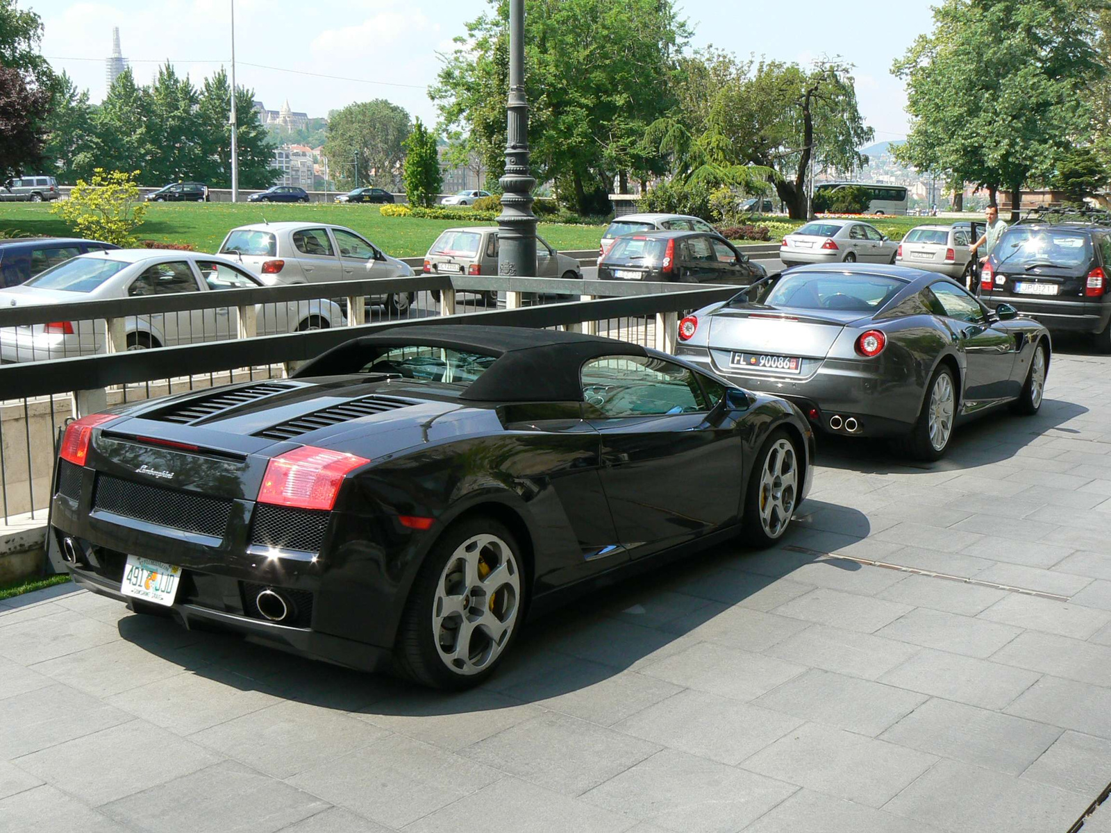 Dupla 073 Ferrari 599 & Gallardo Spyder