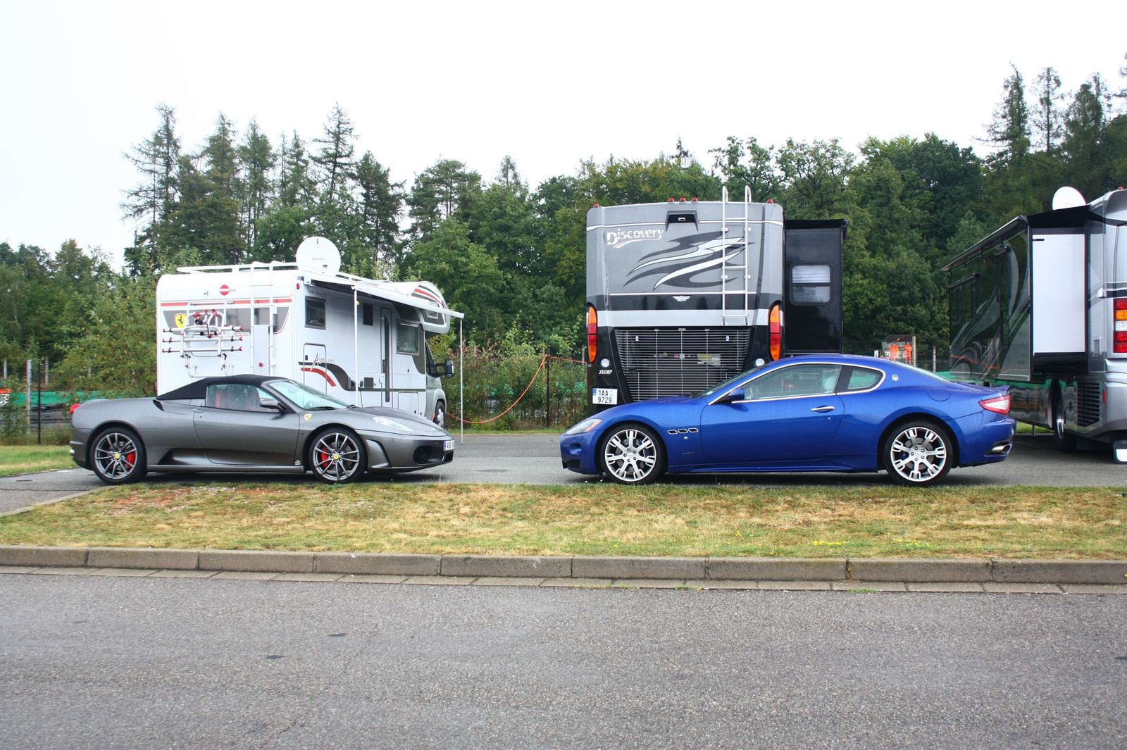 Ferrari F430 Spider & Maserati GranTurismo S