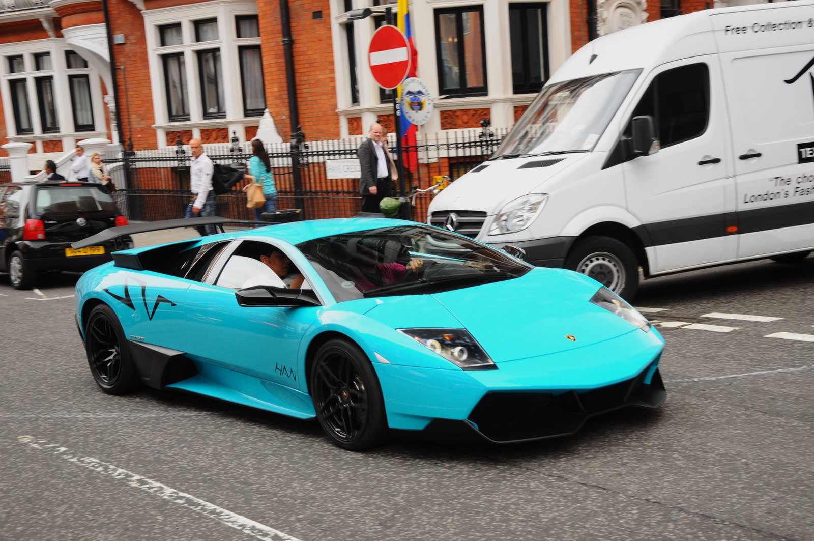 Lamborghini Murciélago LP670-4 SV