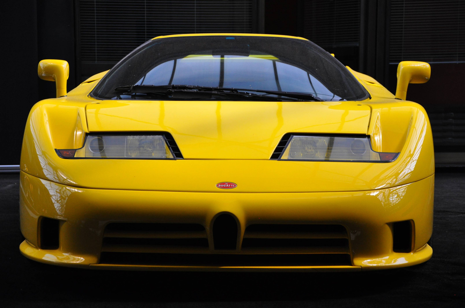 Bugatti EB110 SS