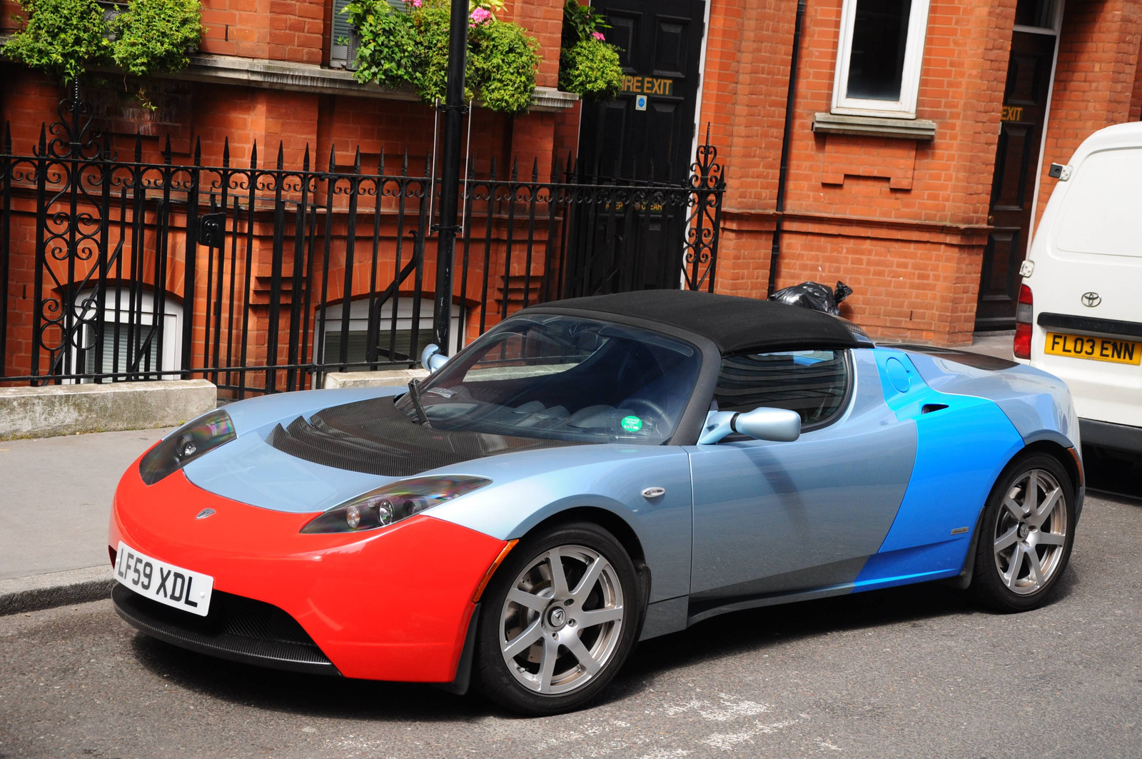 Tesla Roadster