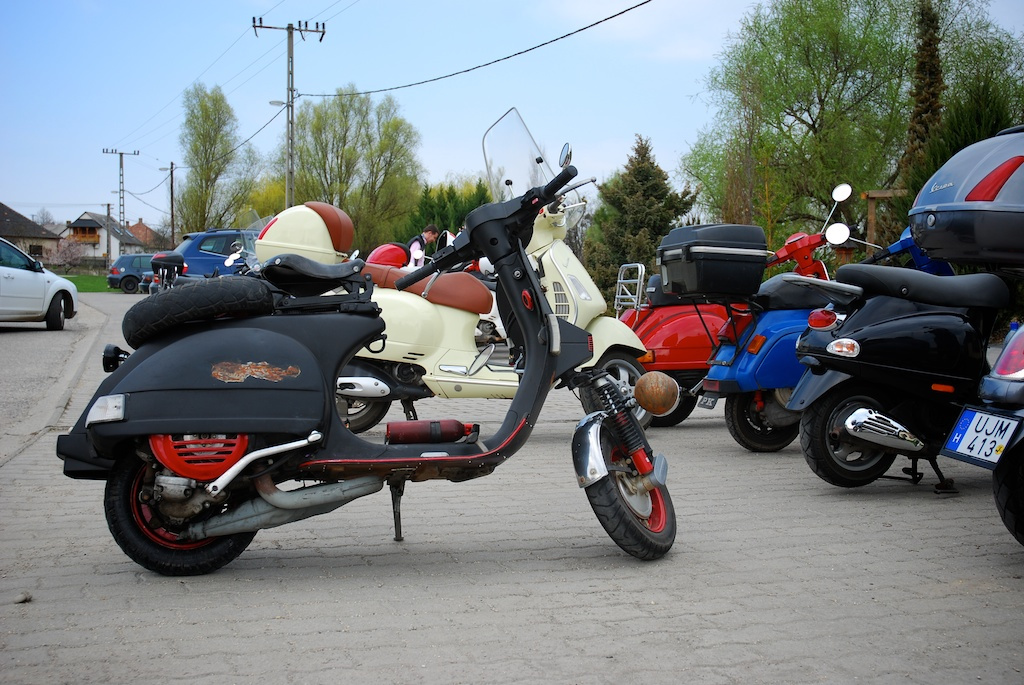 VESPA KLUB SZEZONNYITÓ 20