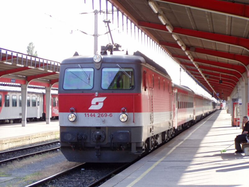 ÖBB-bécs-080524 (33)