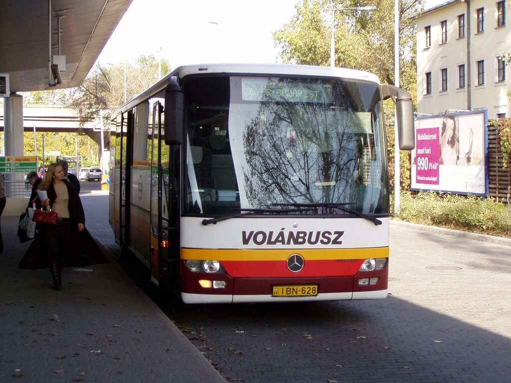 Mercedes-Intouro-volánbusz-051023-04