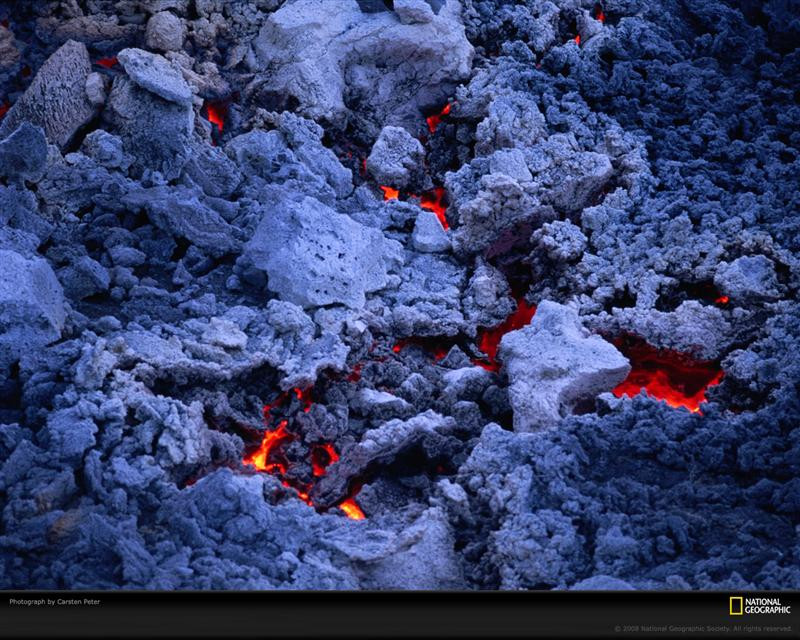 mount-etna-lava-755633-xl (Medium)