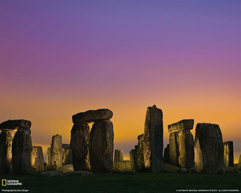 stonehenge-twiglight-061309-xl (Medium)