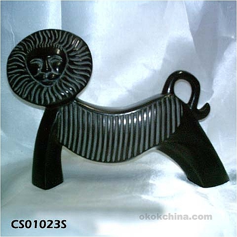 Black Pottery Sphinx822