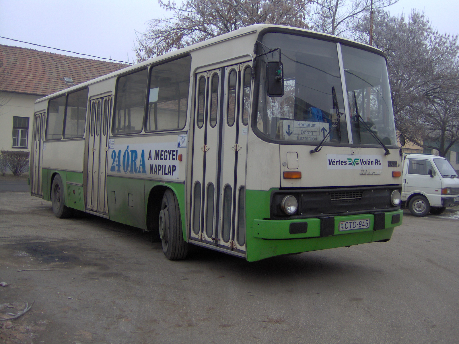 Ikarus 260-CTD-945-Esztergom