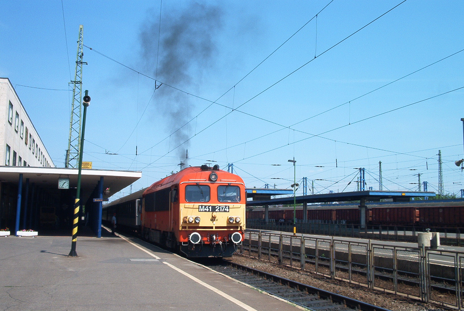 M41-2174-Debrecen