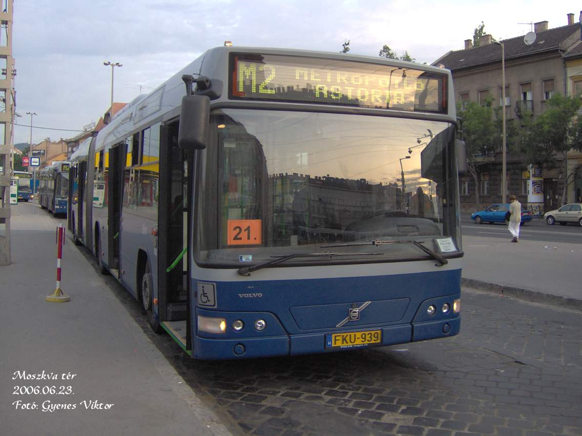 Busz FKU-939-Márta 2