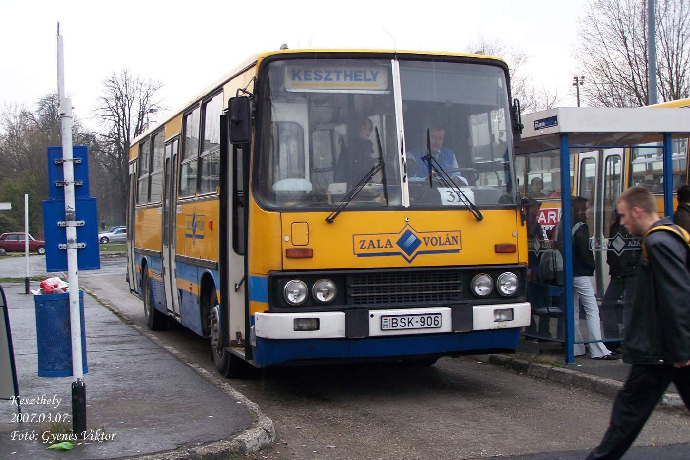 Ikarus 260-BSK-906 1