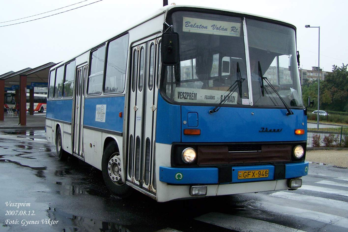 Ikarus 260-GFX-946